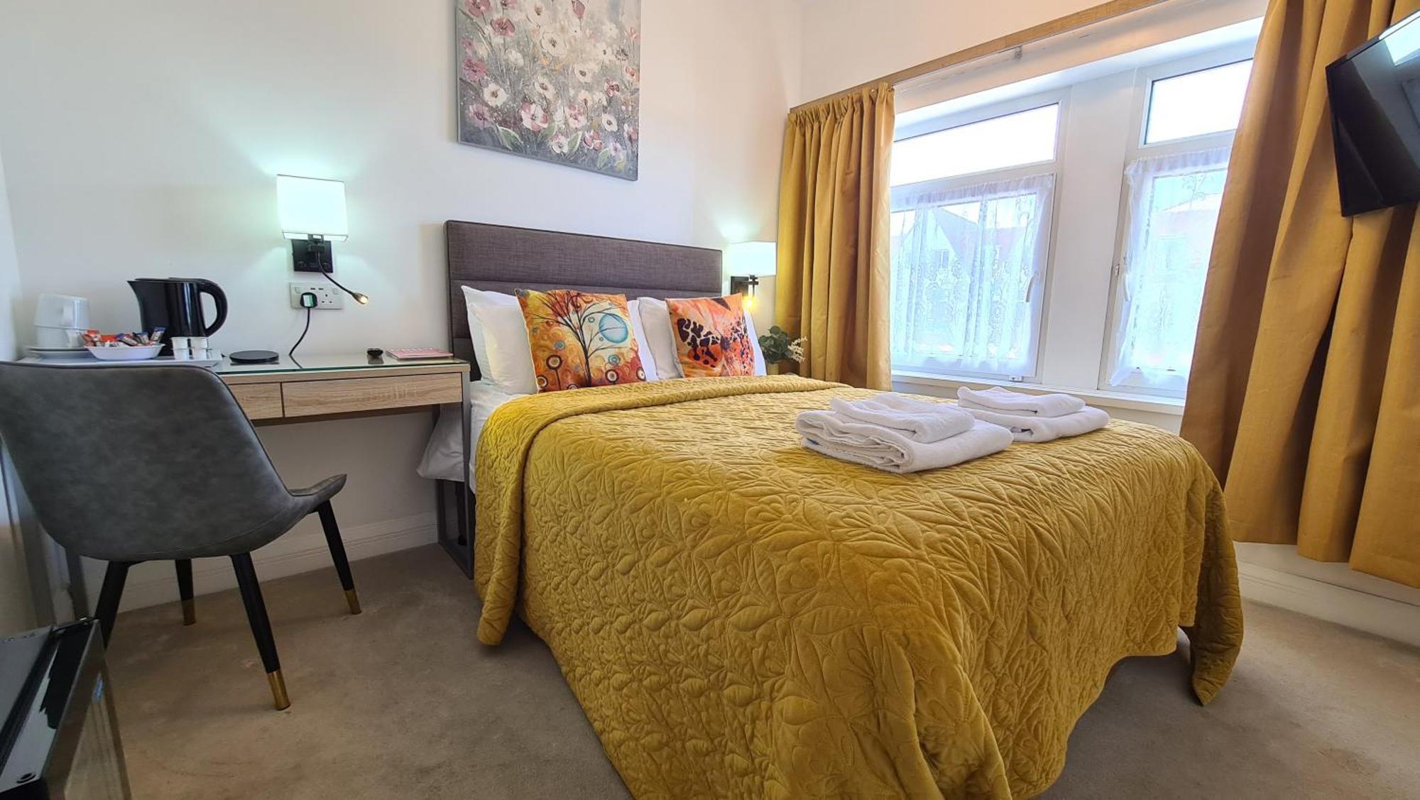 The Torland - Paignton Seafront - Free Parking, All Rooms En-Suite Extérieur photo